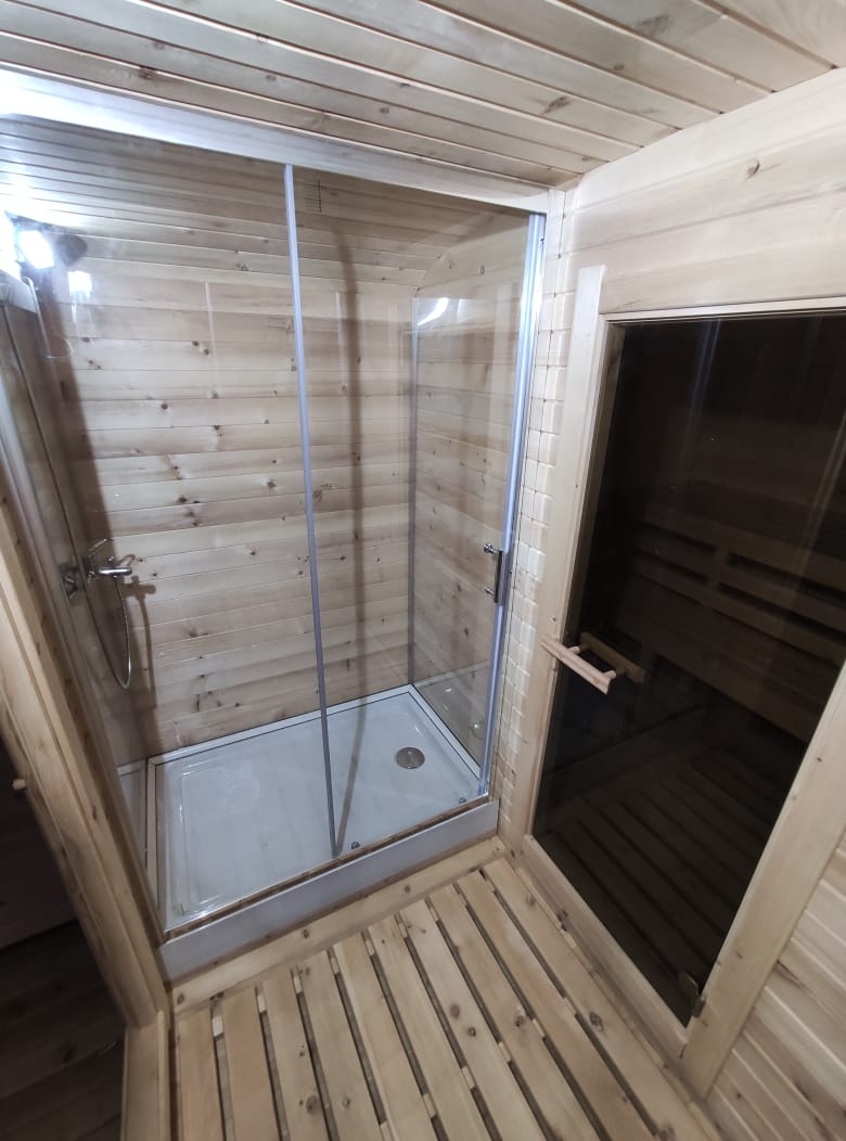 Квадро-баня 5.5м из кедра — фото