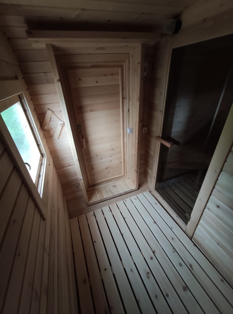 Квадро-баня 5.5м из кедра — фото